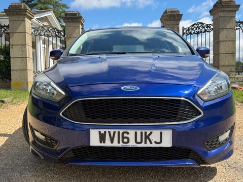 Ford Focus 1.5 TDCi Zetec S Hatchback 5dr Diesel Manual Euro 6 (s/s) (120 ps) 2