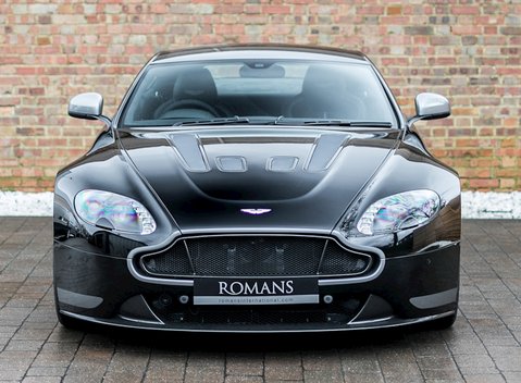 Aston Martin V12 Vantage S 4