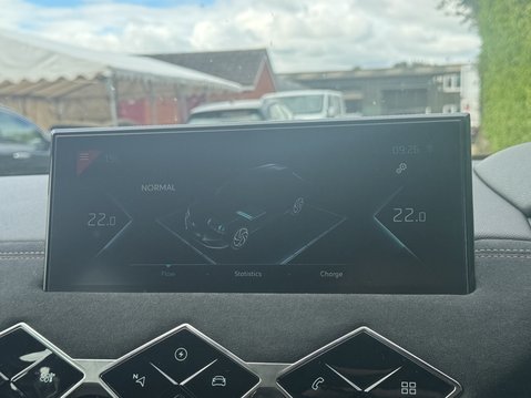 DS 3 E-TENSE 50kWh Performance Line + Crossback 5dr Electric Auto (136 ps) 22