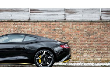 Aston Martin Vanquish S 32