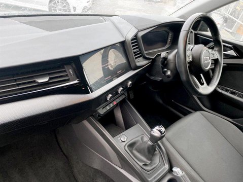 Audi A1 1.0 TFSI 25 Technik Sportback 5dr Petrol Manual Euro 6 (s/s) (95 ps) Air Co 16