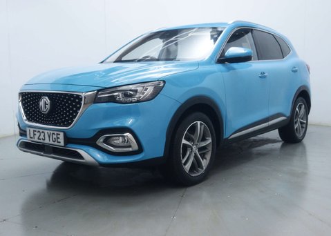 MG HS 1.5 MG HS Exclusive Semi-Auto 5dr 8