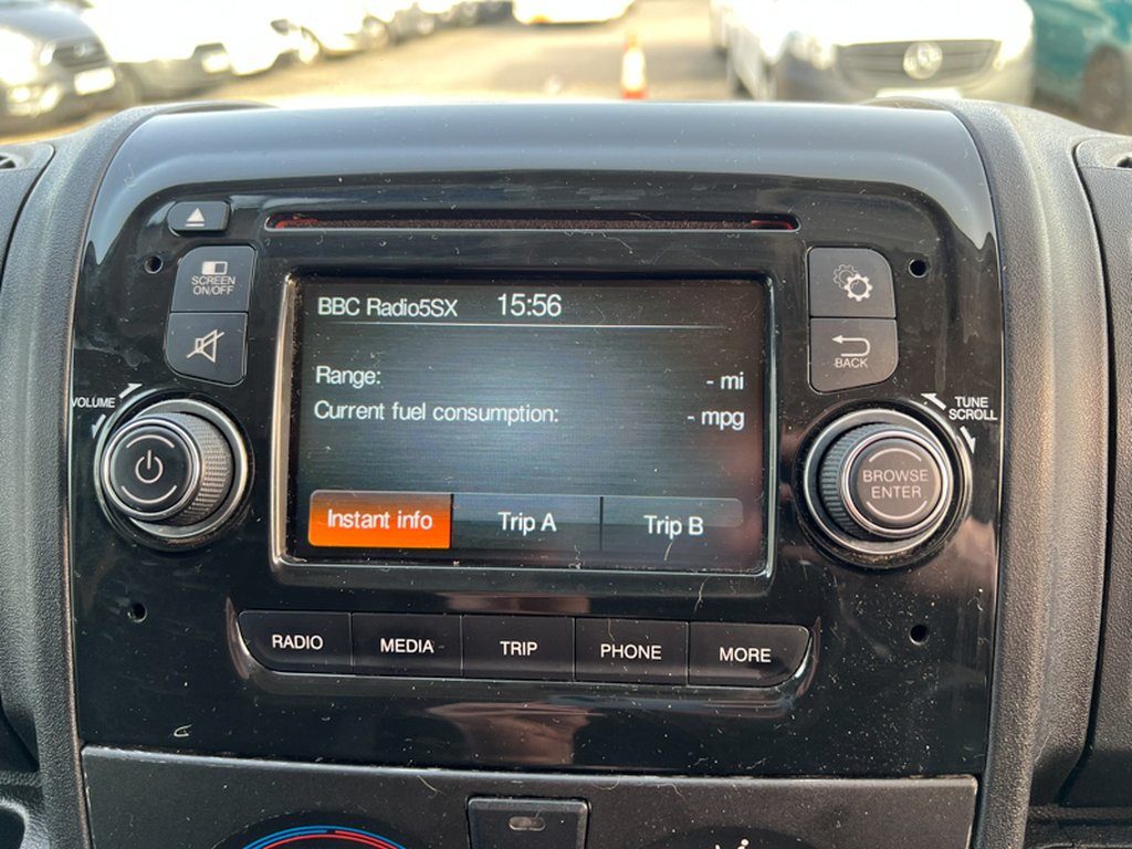 2018 Citroen RelayMWB L2H2 Medium Roof Enterprise 35 Air Con Sensors — thumbnail 39 of 51