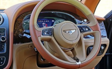 Bentley Bentayga 23