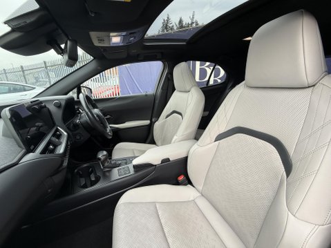 Lexus Ux 2.0 250h Takumi SUV 5dr Petrol Hybrid E-CVT Euro 6 (s/s) (184 ps) 27