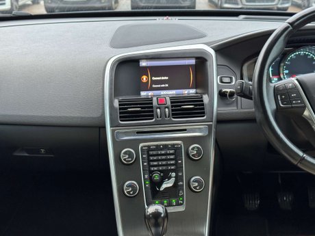 Volvo XC60 2.4 XC60 SE Luxury Nav D5 AWD 4WD 5dr 41