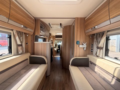 Swift Kon-Tiki 649 Black Edition 50 MULTIJET 9