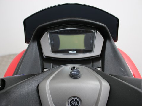 Yamaha Nmax 125 GPD125-A ABS 16