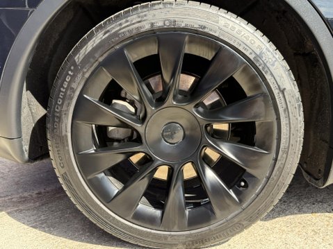 Tesla Model Y (Dual Motor) Long Range SUV 5dr Electric Auto 4WDE (384 bhp) 14