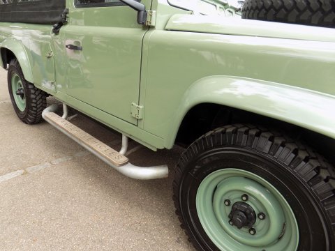 Land Rover Defender 110 2.5 Diesel 29