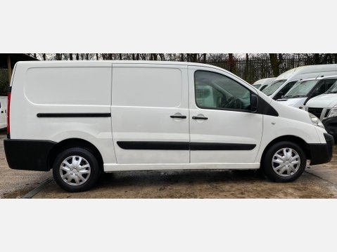 Peugeot Expert 1.6 HDi Panel Van 4dr Diesel Manual L2 H1 (194 g/km, 90 bhp) 9