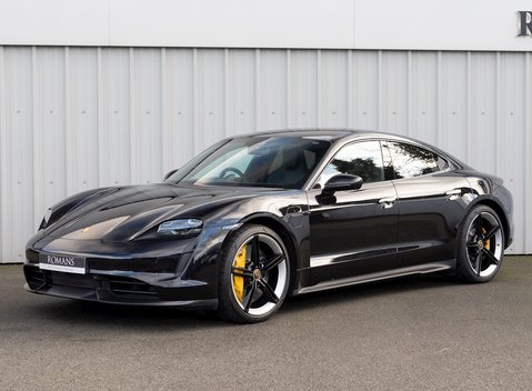 Porsche Taycan Turbo S 5