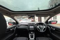 Nissan Qashqai N-TEC PLUS DIG-T.. GLASS ROOF.. SAT NAV.. REVERSING CAMERA.. 5 SERVICES 2