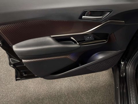 Toyota C-HR 1.8 C-HR Excel HEV CVT 5dr 39