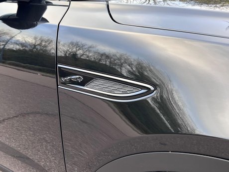 Jaguar E-Pace 2.0 D204 MHEV R-Dynamic Black Auto AWD Euro 6 (s/s) 5dr 55