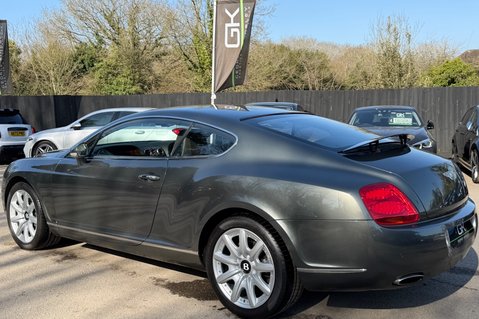 Bentley Continental GT - CYPRESS GREEN - 15 SERVICES RECORDED  2