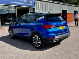 SEAT Arona 1.0 Arona FR Sport EcoTSI Semi-Auto 5dr 9