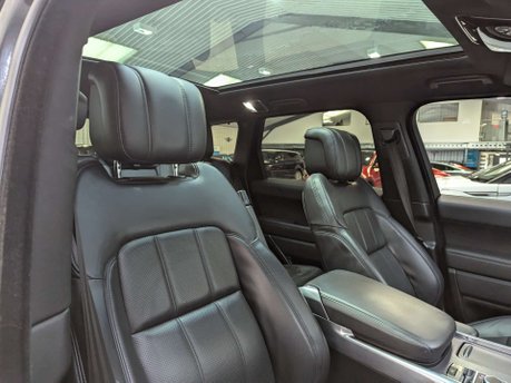 Land Rover Range Rover Sport 3.0 Range Rover Sport HSE SDV6 Auto 4WD 5dr 48