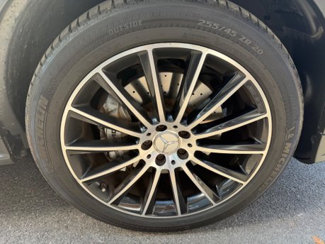 Mercedes-Benz GLC AMG GLC 43 4MATIC PREMIUM PLUS 14