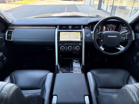 Land Rover Discovery 3.0 Discovery HSE SDV6 Auto 4WD 5dr 3