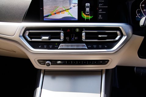 BMW 3 Series 320I M SPORT 42