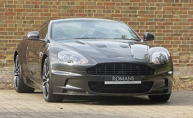 Aston Martin DBS Carbon Edition 1