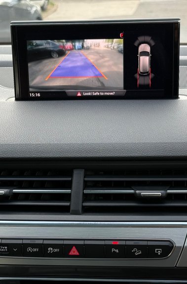 Audi Q7 TDI QUATTRO S LINE - ONE OWNER - PAN ROOF - CAMERA - FULL SERVICE HISTORY 
