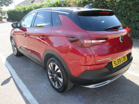 Vauxhall Grandland X 1.2 Turbo SRi Nav Euro 6 (s/s) 5dr 7
