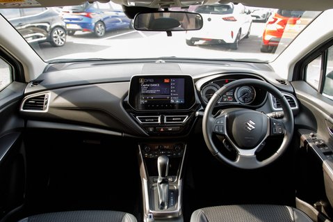 Suzuki SX4 S-Cross ULTRA BOOSTERJET ALLGRIP MHEV 3