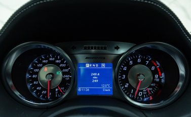 Mercedes-Benz SLS AMG GT FINAL EDITION 20