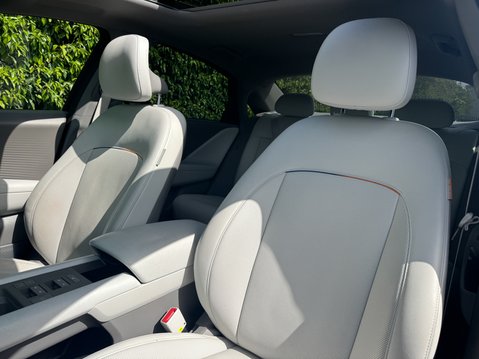 Hyundai IONIQ 6 77.4kWh Ultimate Saloon 4dr Electric Auto AWD (325 ps) 10