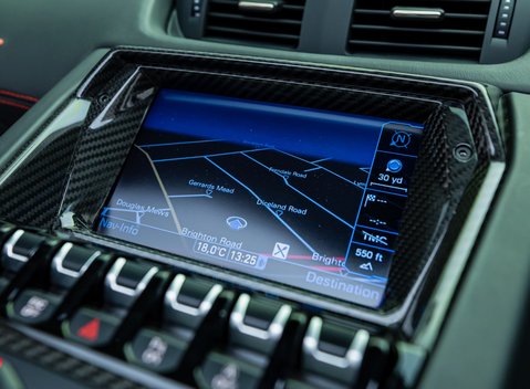 Lamborghini Aventador S LP 740-4 ROADSTER 28