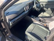 Volkswagen Golf 2.0 Golf R-Line TDI Semi-Auto 5dr 42