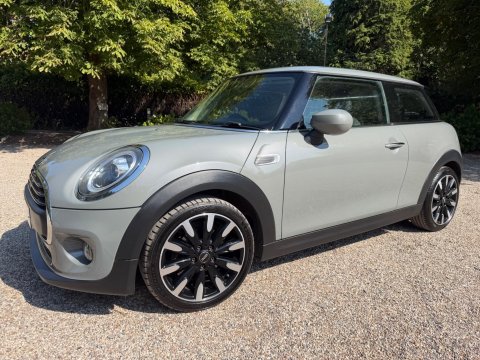 Mini Hatch 1.5 One Classic Euro 6 (s/s) 3dr 4
