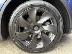 Tesla Model Y (Dual Motor) Long Range SUV 5dr Electric Auto 4WDE (384 bhp) 16