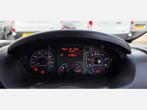 Peugeot Boxer 335 LOW LOADER LUTON 2.2 HDI 165ps EU6 16