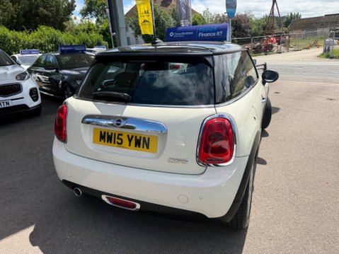 Mini Hatch 1.5 Cooper Euro 6 (s/s) 3dr 15