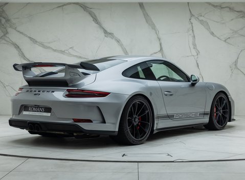Porsche 911 GT3 (991.2) 6