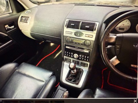 Ford Mondeo 3.0 Mondeo ST220 5dr 5