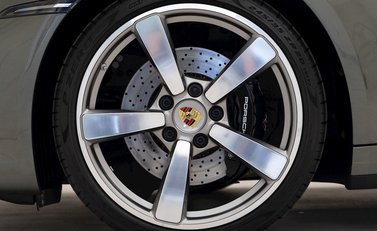 Porsche 911 Targa 4S (992) 11