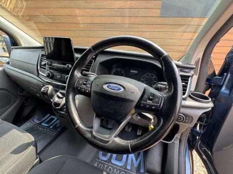 Ford Transit Custom 2.0 Transit Custom 300 Limited EcoBlue L1-H2 25