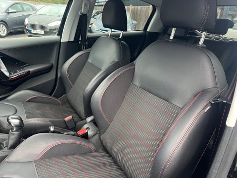 Peugeot 208 1.2 PureTech GT Line Euro 6 (s/s) 5dr 30