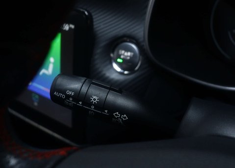 MG ZS 1.0 ZS Exclusive TGDi Auto 5dr 33