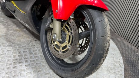 Honda CBR 2001 ONLY 17K VERY CLEAN SPORTS BIKE 600CC PROJECT BIKE 12