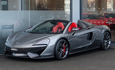 McLaren 570S Spider 2