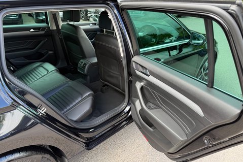 Volkswagen Passat SEL TSI EVO DSG - FULL LEATHER - VAT Q - FULL SERVICE HISTORY - ONE OWNER 32