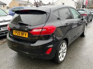 Ford Fiesta TITANIUM X 9