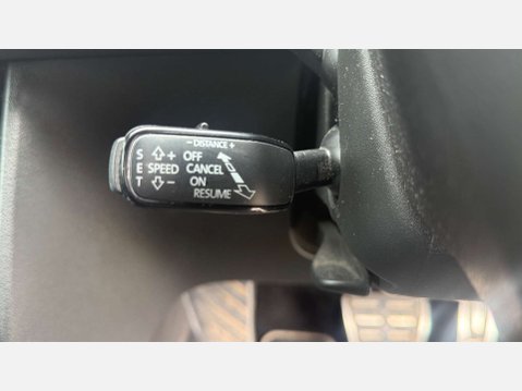 SEAT Leon 2.0 Leon Cupra Luxury 290 TSi Semi-Auto 5dr 32