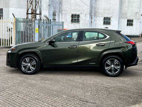 Lexus Ux 250H 23