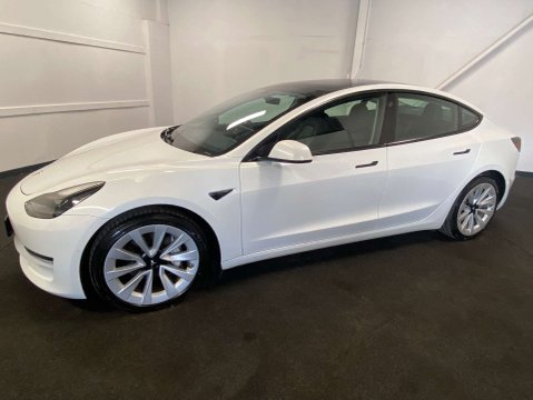 Tesla Model 3 Model 3 Long Range AWD 4WD 4dr 2